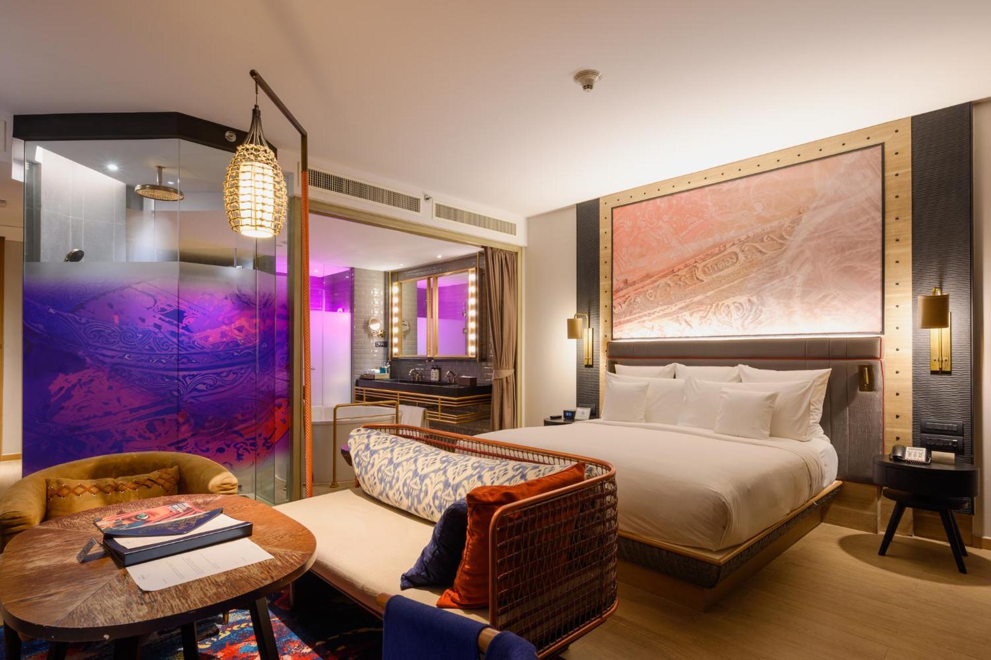 Hotel Indigo Phuket Patong By Ihg Eksteriør bilde A suite at The Standard London