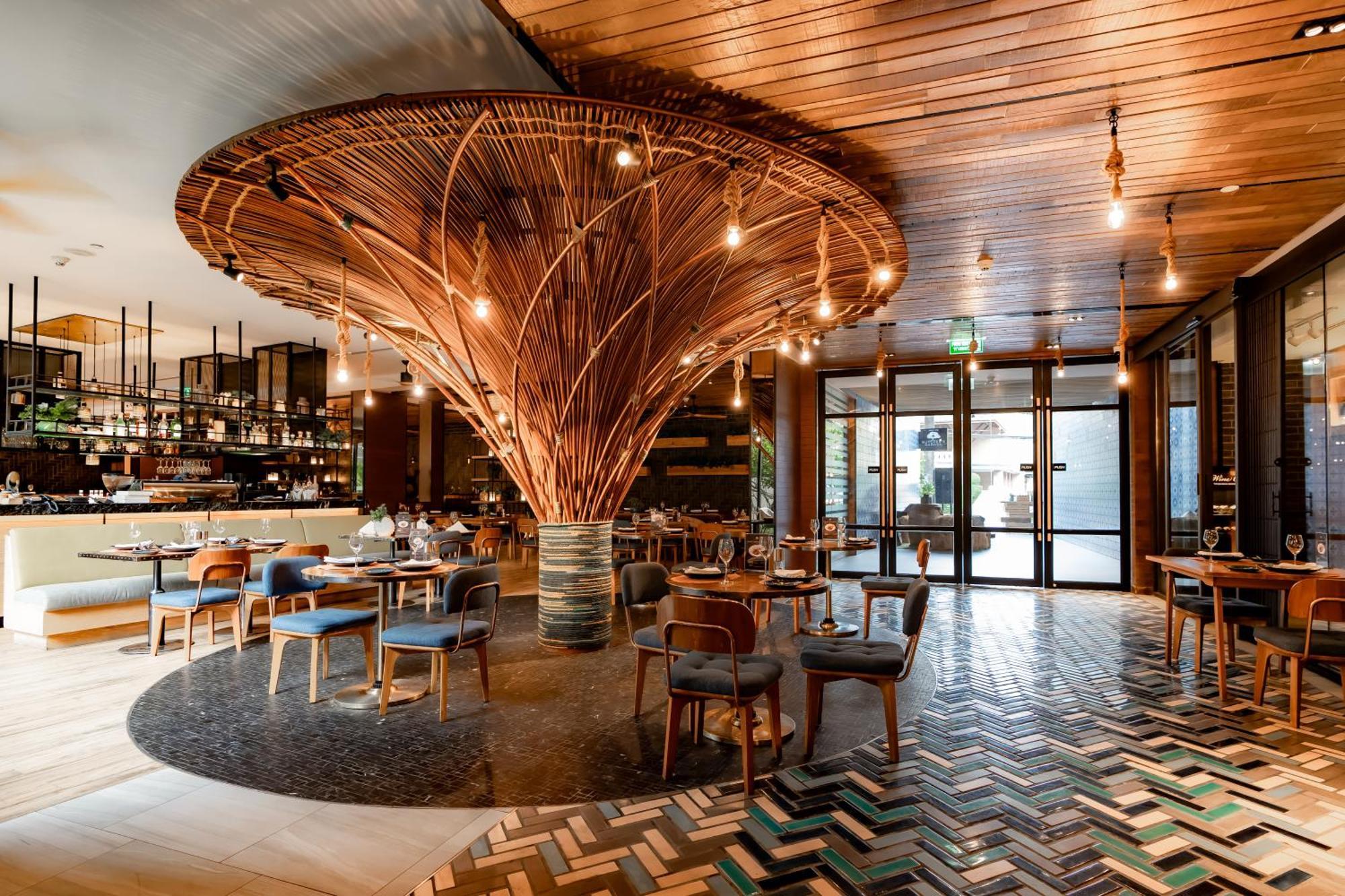 Hotel Indigo Phuket Patong By Ihg Eksteriør bilde The restaurant at The Standard East Village